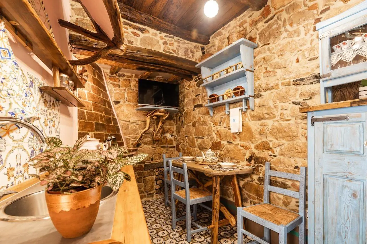 Sa Dommu De Su Maistru 'E Linna _Sa Scancia_ Baunei 0*,  Italië