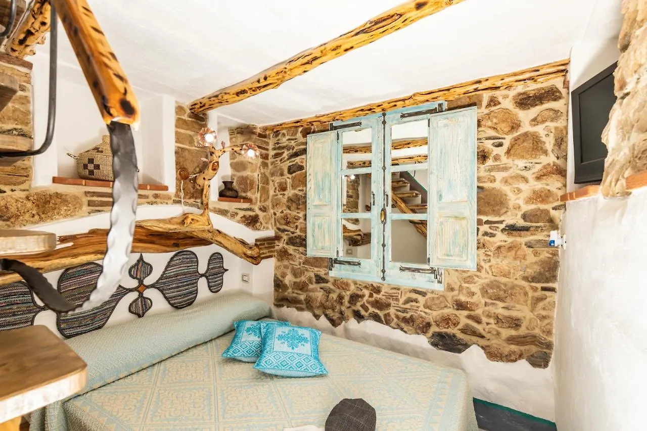 Appartement Sa Dommu De Su Maistru 'E Linna _Sa Scancia_ Baunei Italië